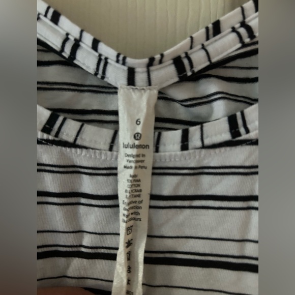 Lululemon stripped tee - Picture 3 of 3